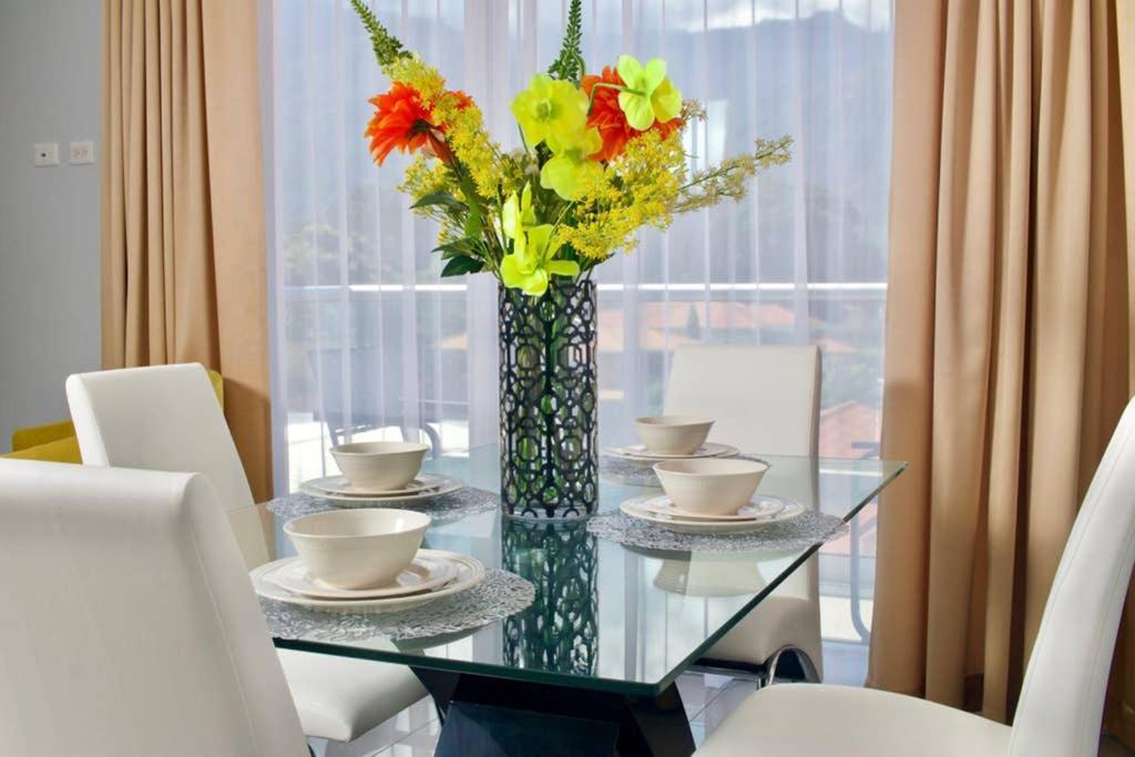 Lujoso Y Acogedor Condominio Ejecutivo/Familiar 圣佩德罗苏拉 外观 照片