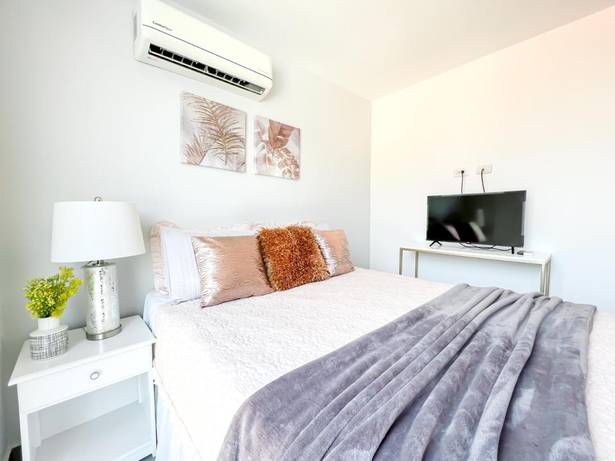 Lujoso Y Acogedor Condominio Ejecutivo/Familiar 圣佩德罗苏拉 外观 照片
